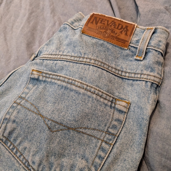 Vintage 90s Nevada mom jeans (18) - Picture 2 of 2